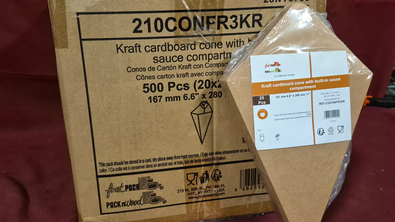 (400) New Kraft Cardboard Cones with Sauce Compartments