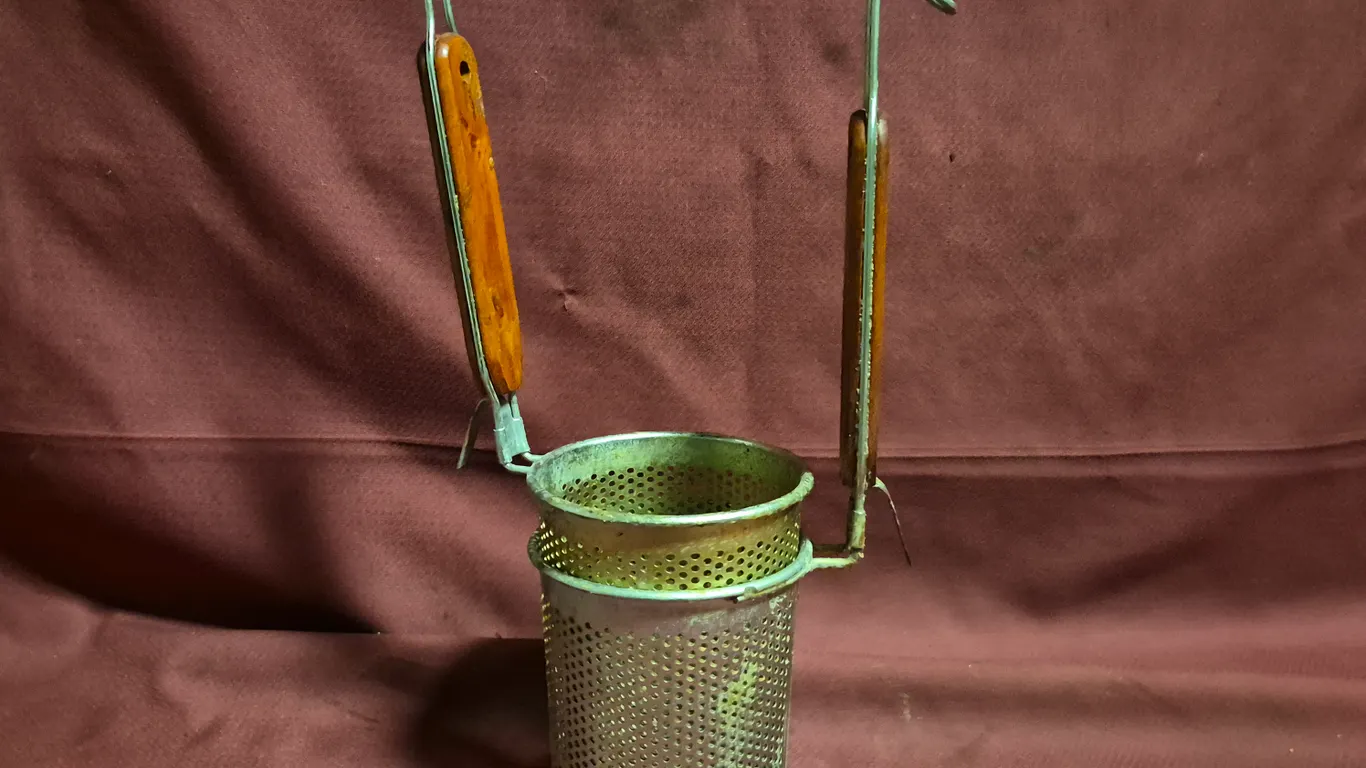 (2) Pasta Baskets