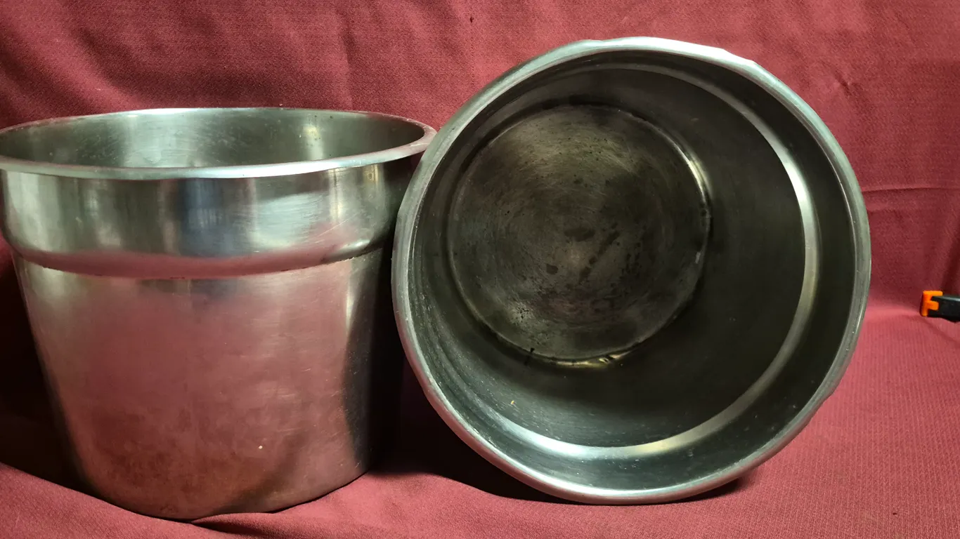 (2) 11qt Stainless Steel Insets