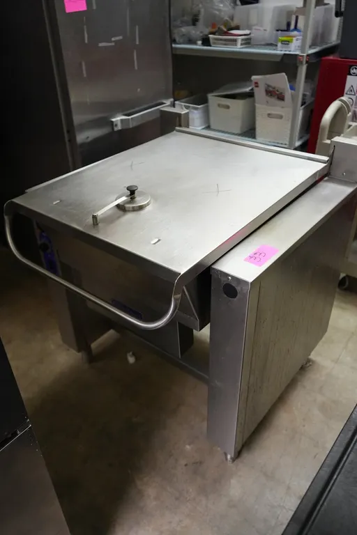 Cleveland Braiser/Tilt Skillet