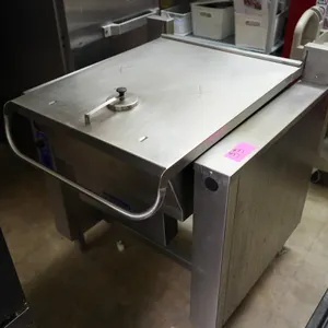 Cleveland Braiser/Tilt Skillet