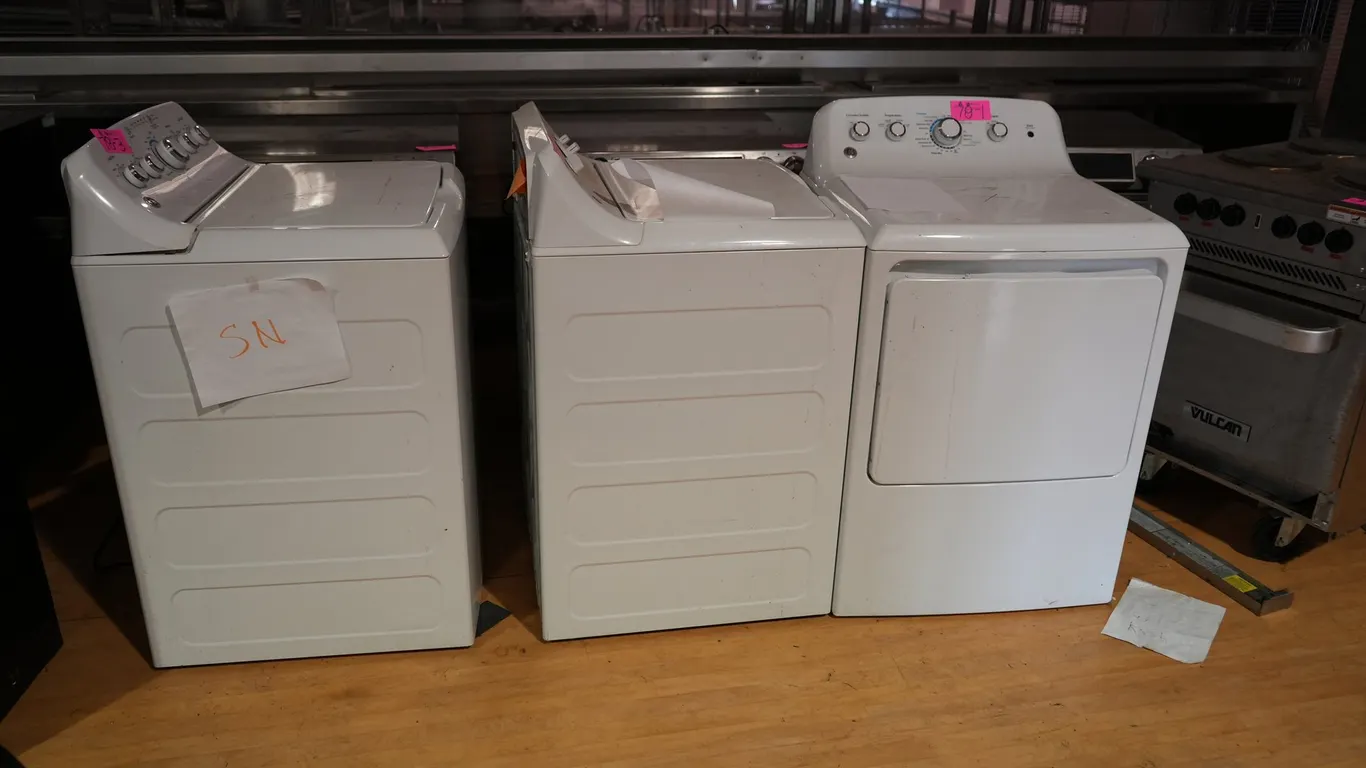 Washers & Dryers