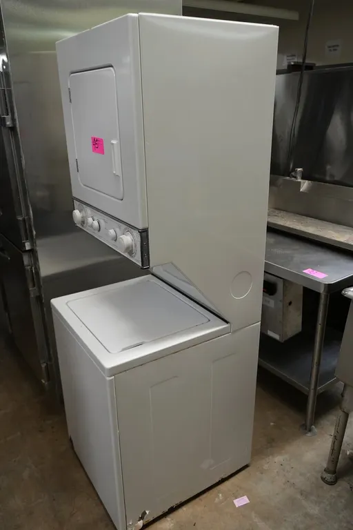 Whirlpool Stackable Washer & Dryer