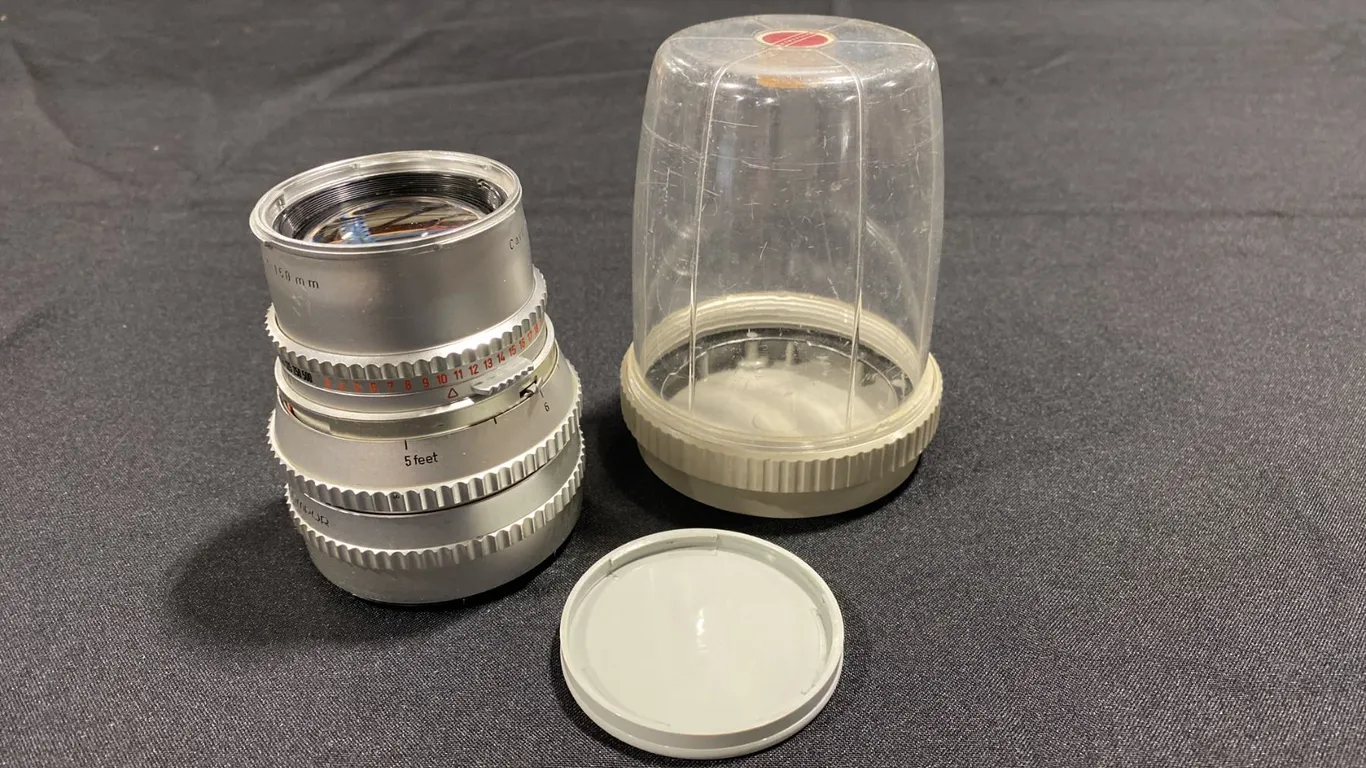 CARL ZEISS SONNER 1:4 F=150MM LENS WITH CASE