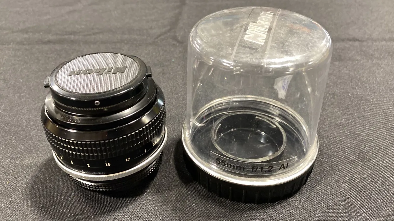 NIKON NIKKOR 55MM F/1.2 AI LENS WITH CASE
