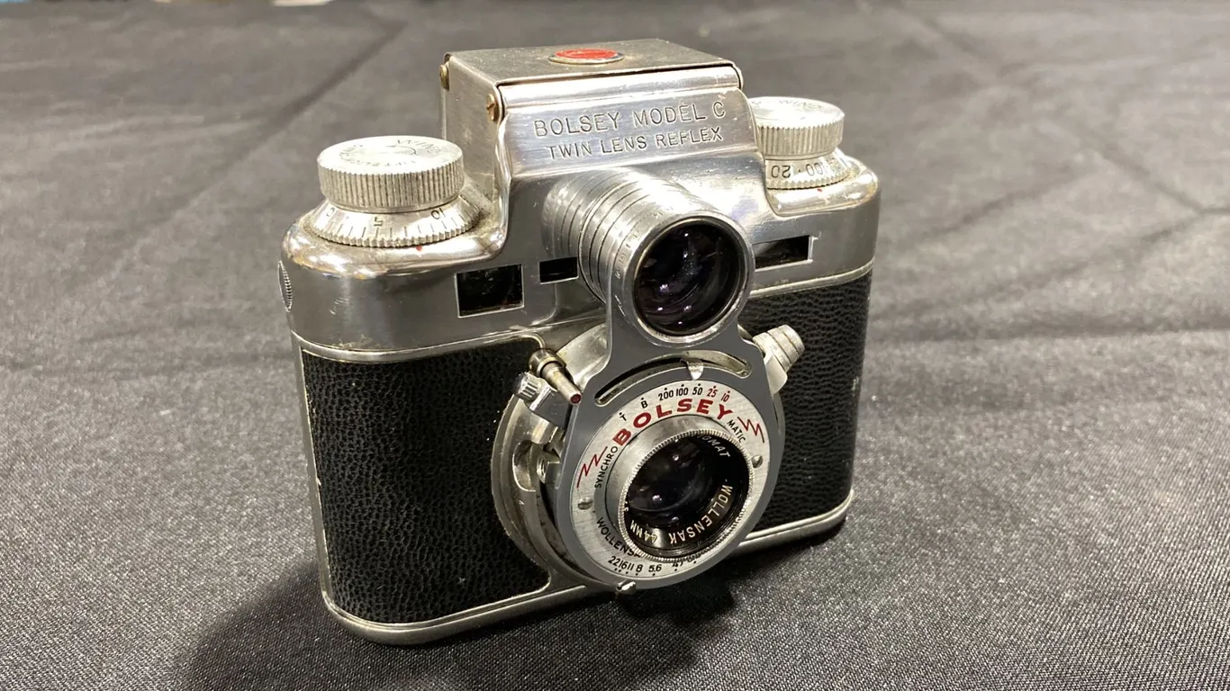 BOLSEY MODEL C TWIN LENS REFLEX 35MM FILM CAMERA