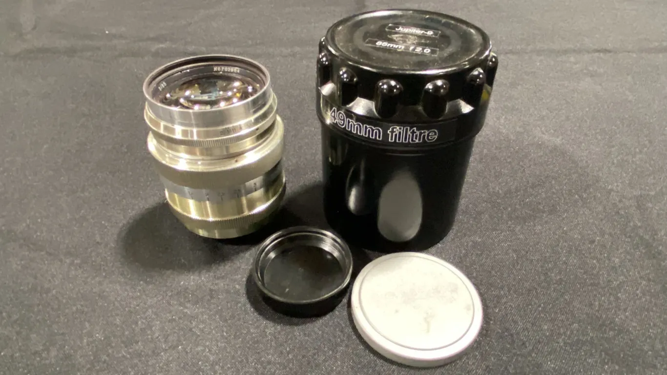 JUPITER-9 F2.0/85MM LENS WITH CASE *FITS ZORKI-4 CAMERA*