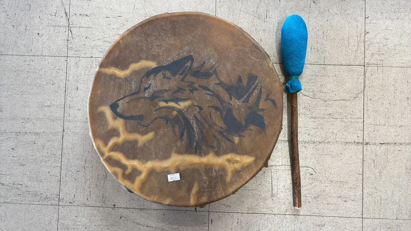 PRESSED WOLF ANIMAL SKIN DRUM WITH DRUMSTICK