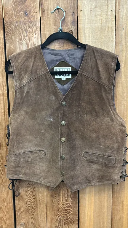 PELLE CUIR FIRST NATIONS LEATHER VEST SIZE L