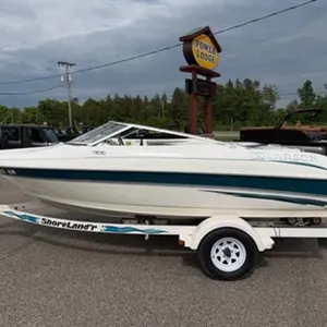 1999 Larson SEI 186 Recreation Boat With Shoreland'r Trailer