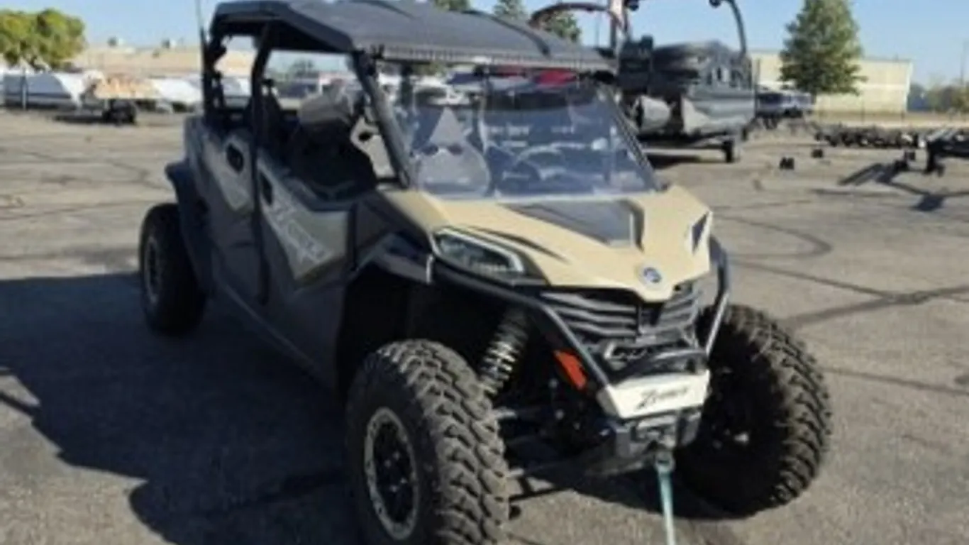 2024 CFMOTO ZForce 950 Sport-4 UTV