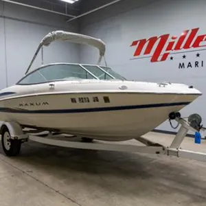 2003 Maxum 1900 SR Boat With Trailer