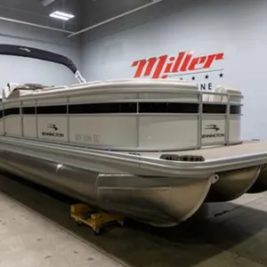 2019 Bennington R25 RSR Pontoon