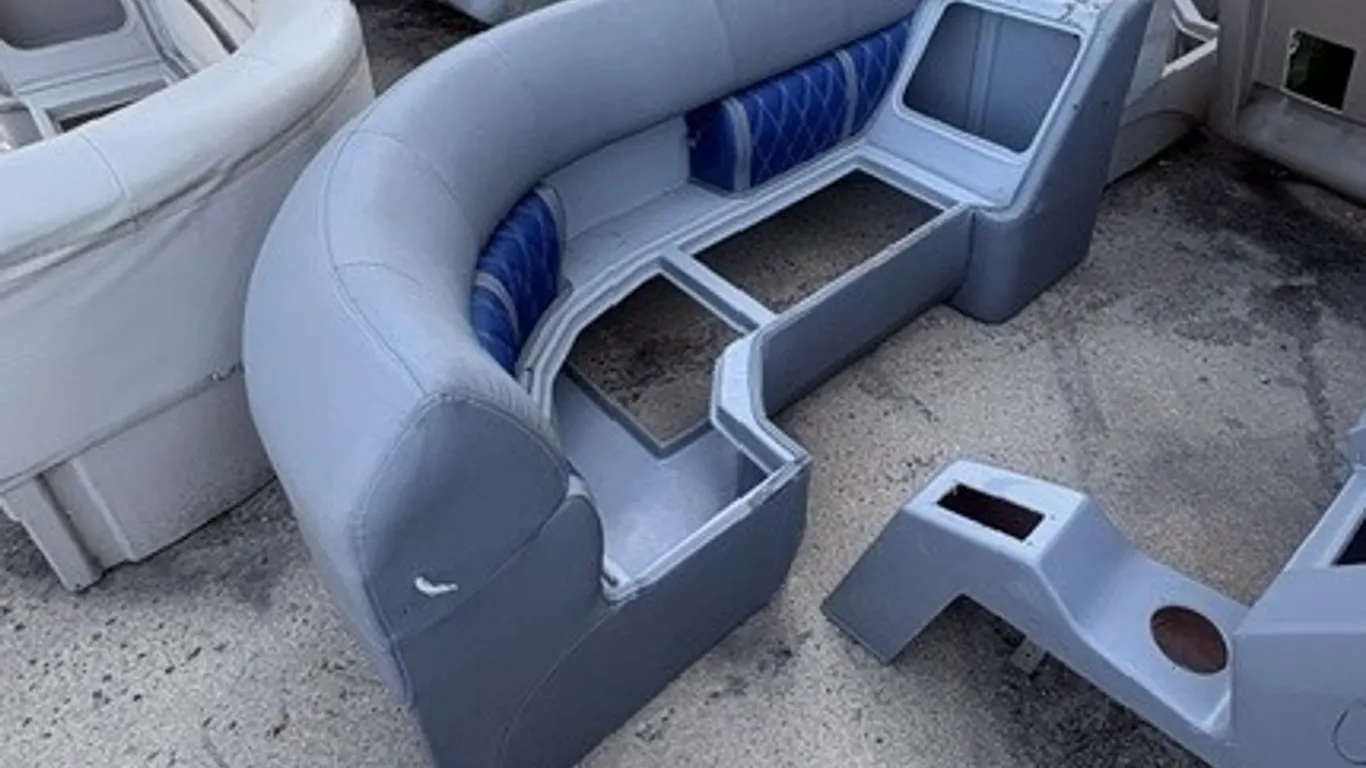 Pontoon Seat