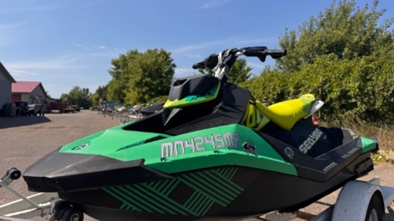 2021 Sea-Doo Spark Trixx 3UP IBR Jetski