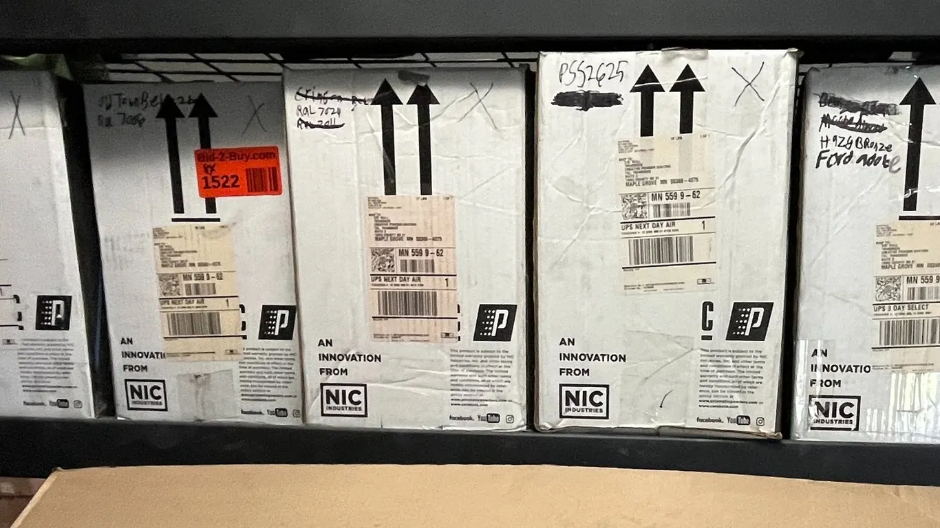 (8) Partial Boxes of Powdercoat