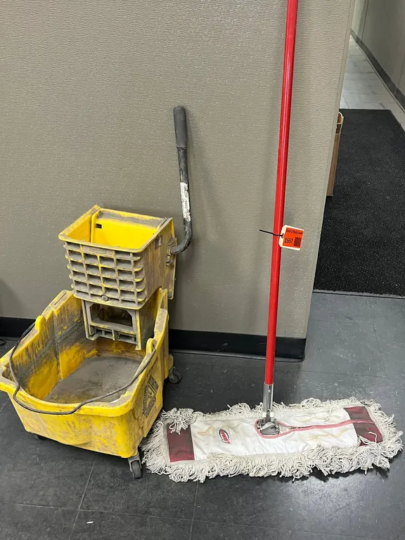 Mop with Cleaning Bucket