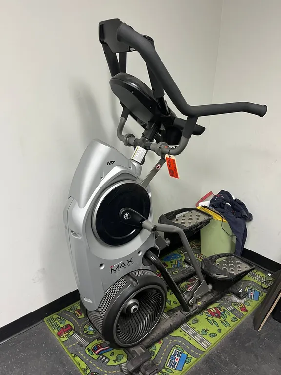 Bowflex Max Trainer M7 Elliptical
