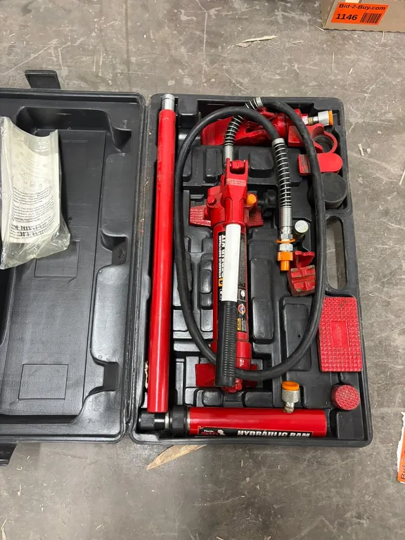 Big Red 4-Ton Hydraulic Body Repair Kit