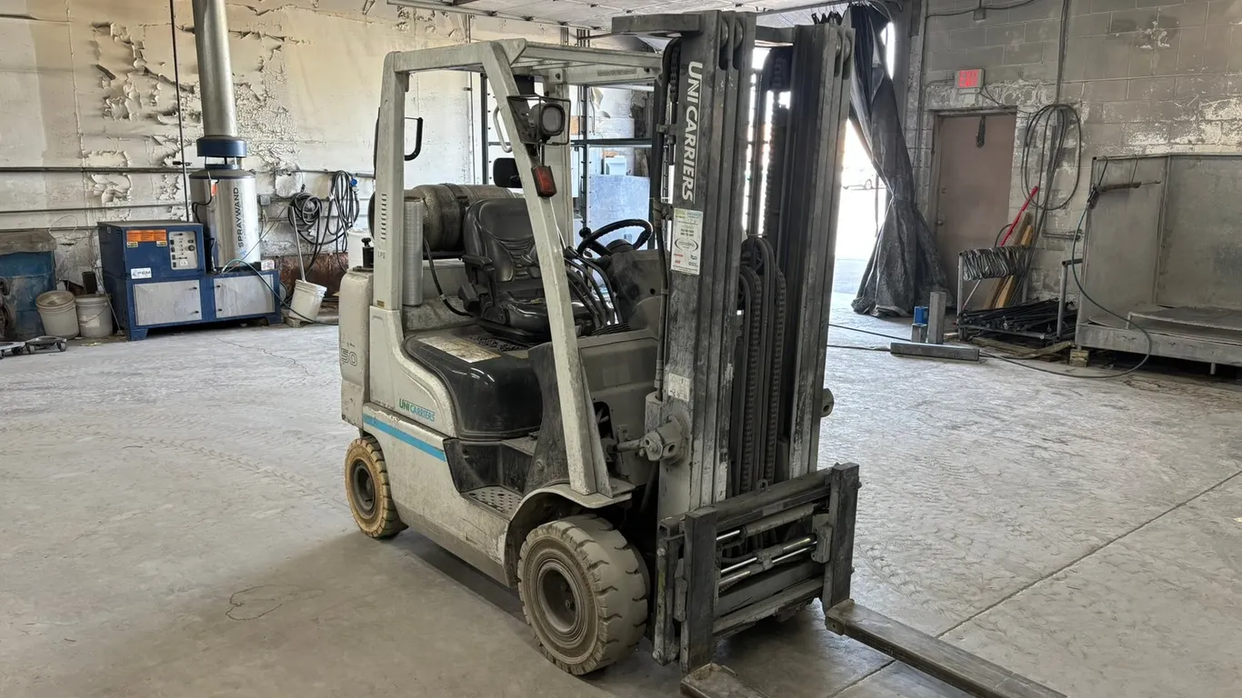 Unicarrier Forklift