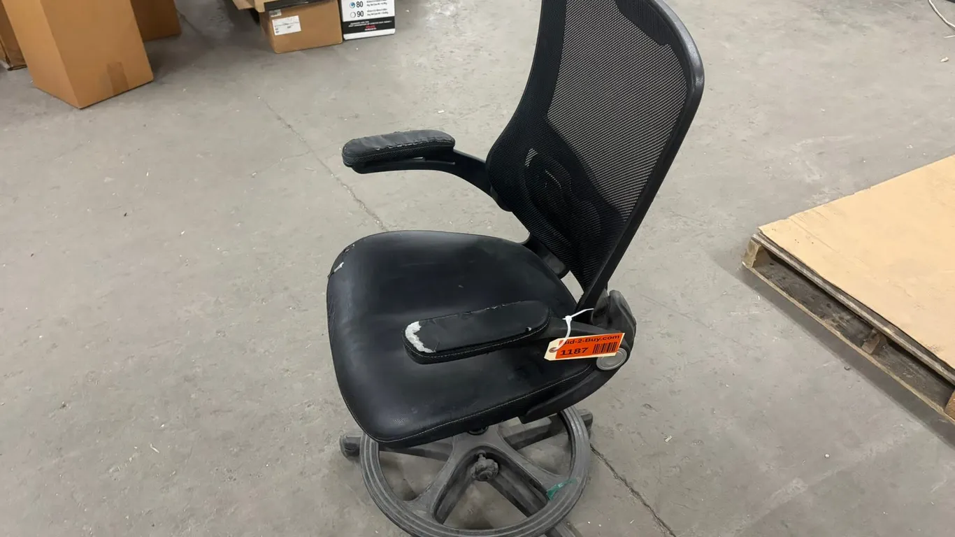 Rolling Office Chair