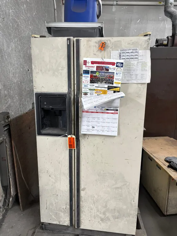 GE Refrigerator
