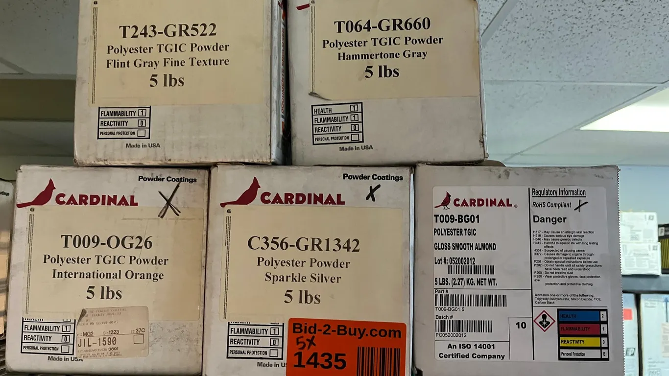 (5) Boxes of Cardinal Powdercoat