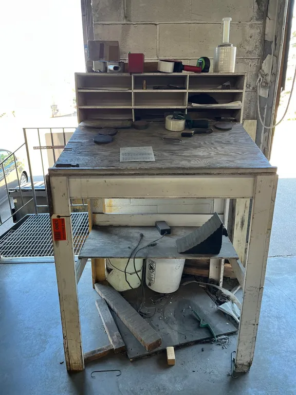 Packing Station with Contents