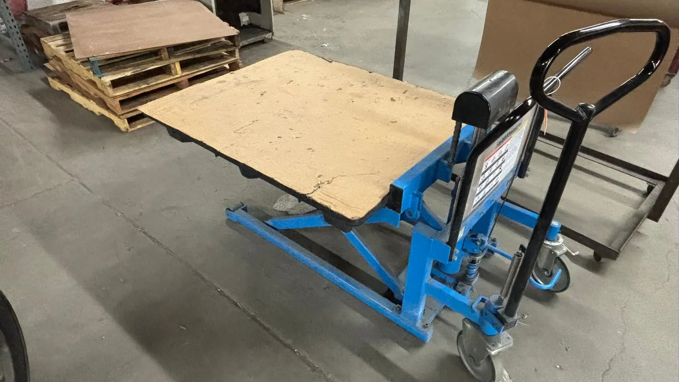 Bishamon Manual Skid Lift