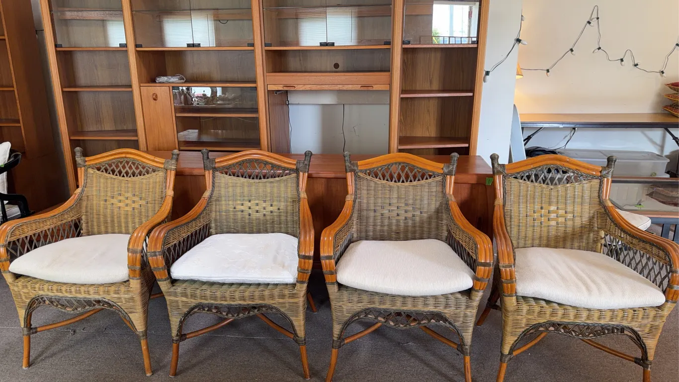 Wicker & Rattan Sunroom Chairs