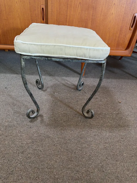 Ottoman Seat