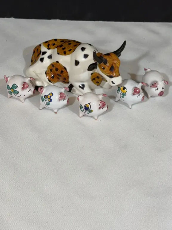 Little Cow & Pig Figurines