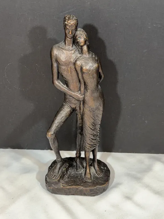 Schillaci "Young Lovers" Figurine Reproduction