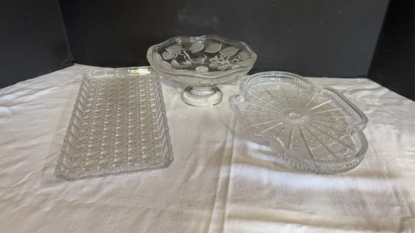Glass Serving Pieces