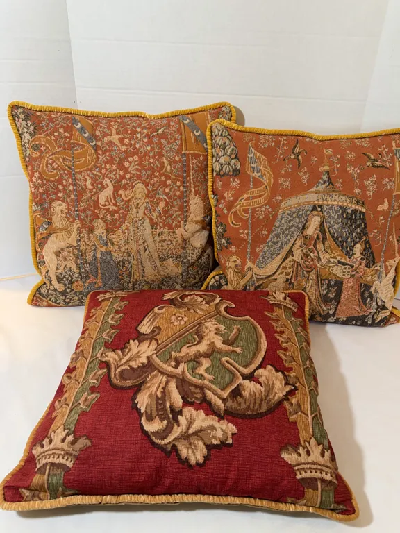 Accent Pillows