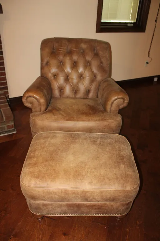 Tufted Leather Chair & Ottoman