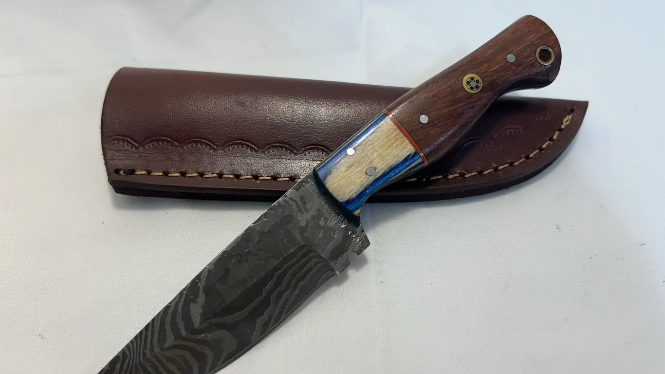 Custom Damascus Hunting Knife