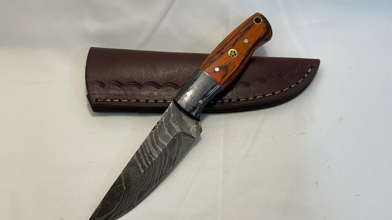 Custom Damascus Hunting Knife