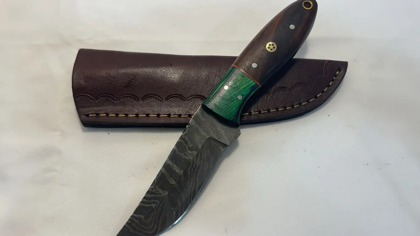 Custom Damascus Hunting Knife