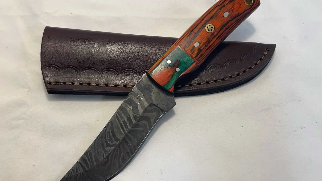 Custom Damascus Hunting Knife