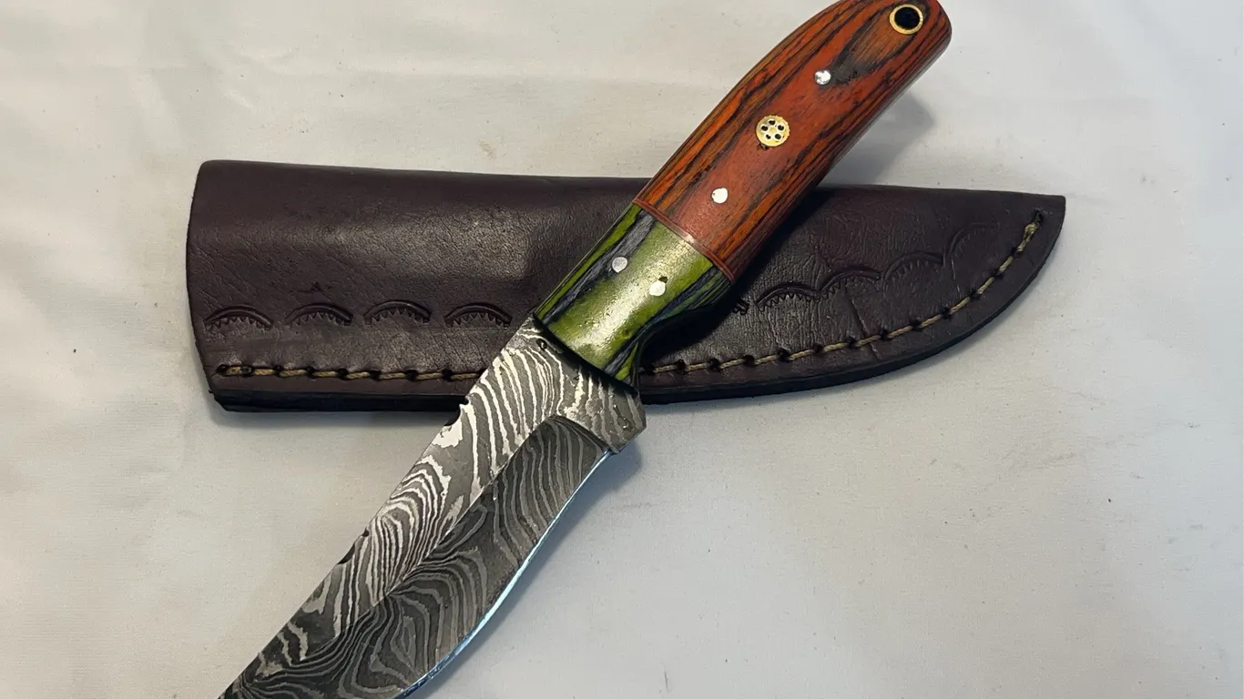 Custom Damascus Hunting Knife