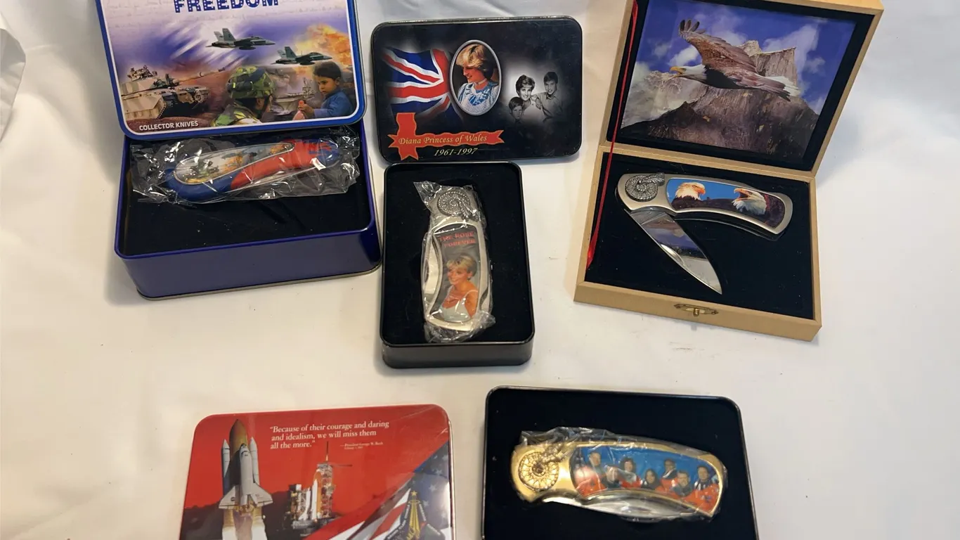 Patriotic Collector Pocket Knives