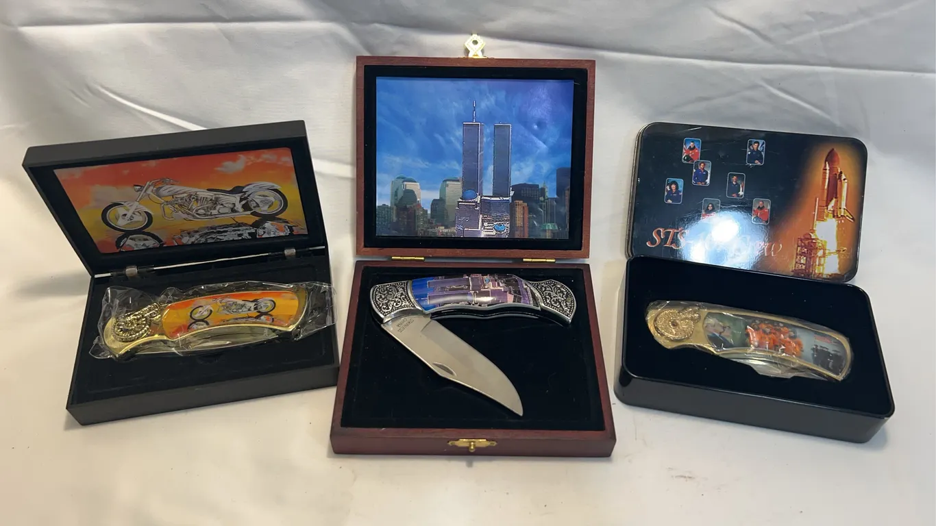 Patriotic Collector Pocket Knives