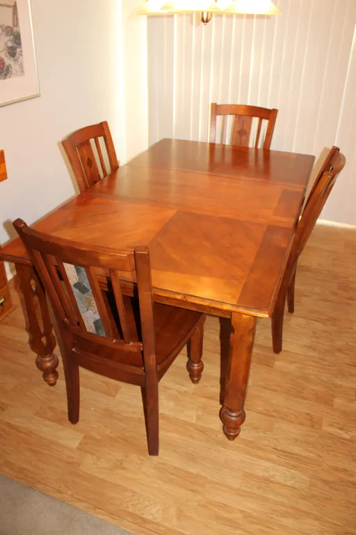 Dining Set