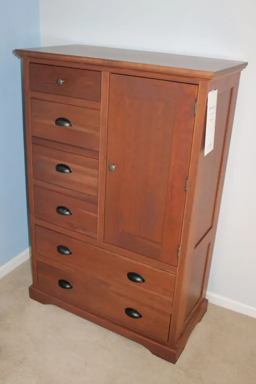 Daniel's Amish Cherry Chifforobe
