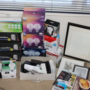 Lightbulbs, Electronics. Camera & Décor