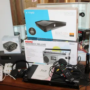 Electronics & Accessories