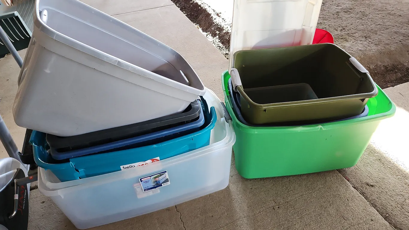 Assorted Totes No Lids