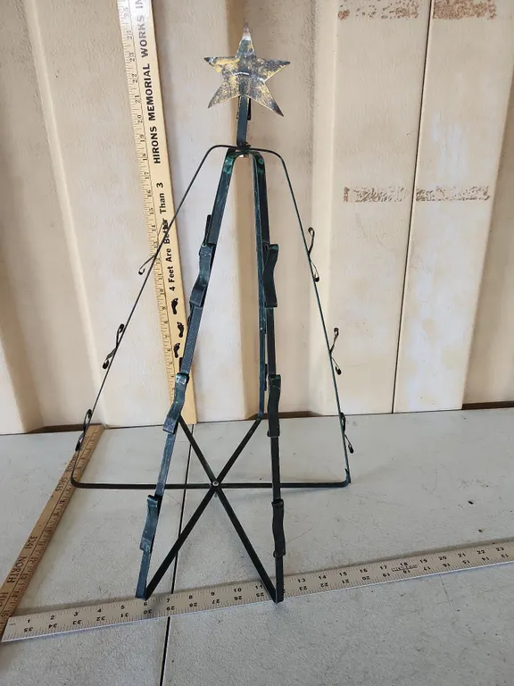 Metal Collapsible Tree Greeting Card Holder