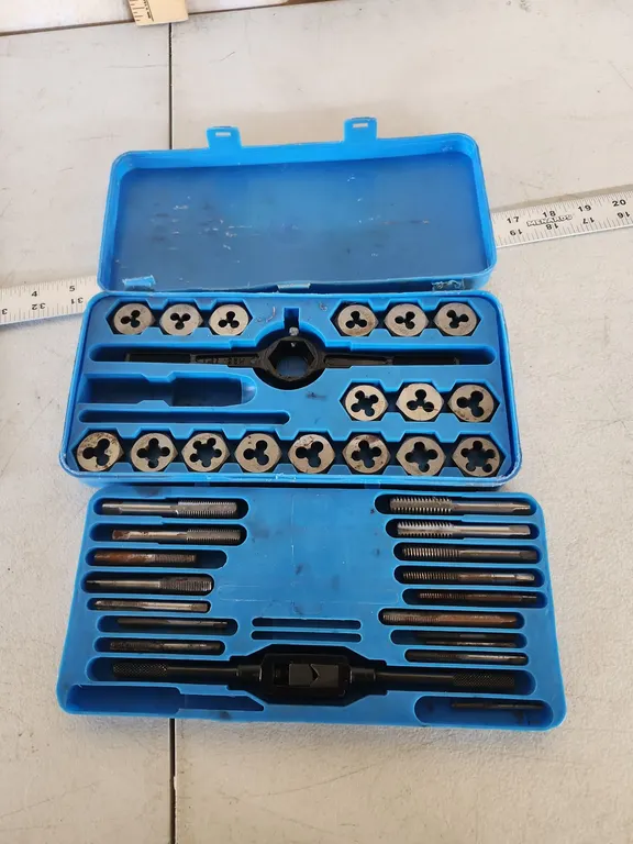 Tap & Die Set, Missing Pcs
